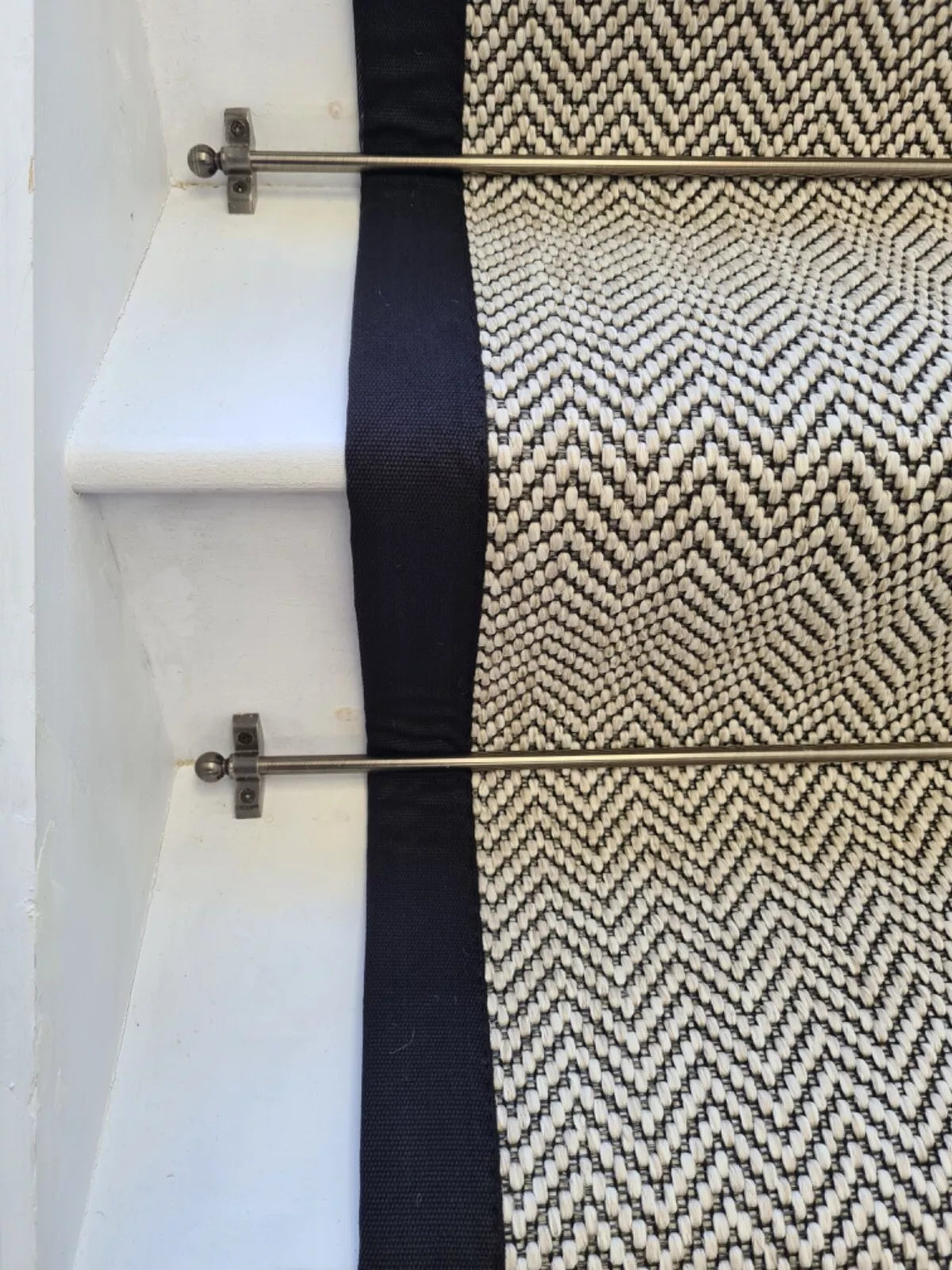 Java Quality Herringbone Stair Runner With 100 % Cotton Black Border - Rainbow Home